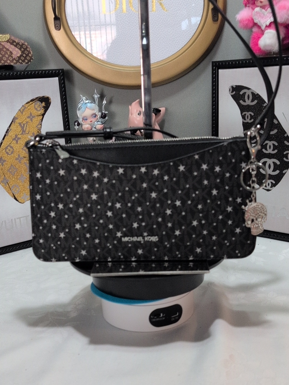 Michael Kors Arden Medium Crossbody - Black with Silver Stars 💥💥
